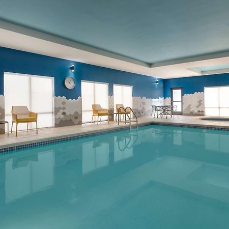 Hampton Inn By Hilton Napanee Greater Napanee Exterior foto