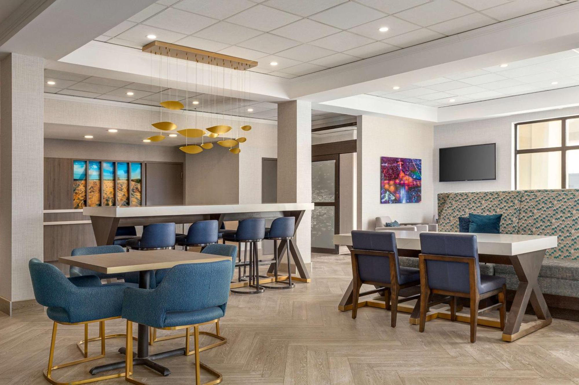 Hampton Inn By Hilton Napanee Greater Napanee Exterior foto